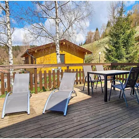 Holiday home Comfortable With Terrace